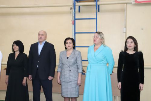 Азнакайдагы 5 нче мәктәп укучыларын “Россия бөркетләре”нә кабул итү тантанасы узды