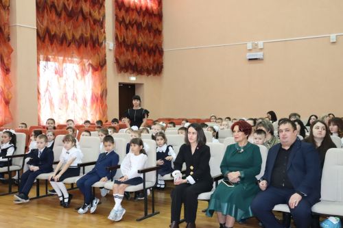 Азнакайда 1 нче мәктәп укучылары «Россия бөркетләре» сафына кабул ителде