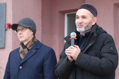 Азнакайда юл-транспорт һәлакәтләре корбаннарын искә алу көненә багышланган акция үткәрелде