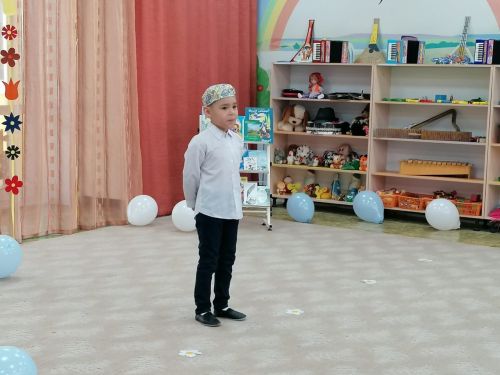 Азнакайдагы 9 нчы «Салават күпере» балалар бакчасында «Туган якта туа хисләрем» дип исемләнгән кичә узды