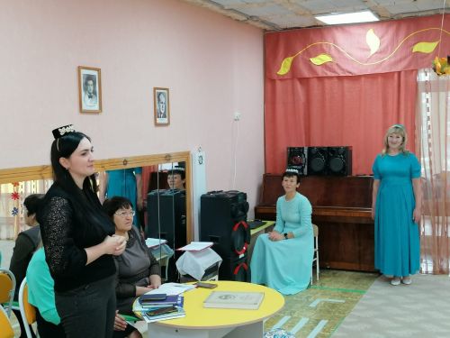 Азнакайдагы 9 нчы «Салават күпере» балалар бакчасында «Туган якта туа хисләрем» дип исемләнгән кичә узды