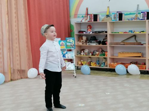 Азнакайдагы 9 нчы «Салават күпере» балалар бакчасында «Туган якта туа хисләрем» дип исемләнгән кичә узды