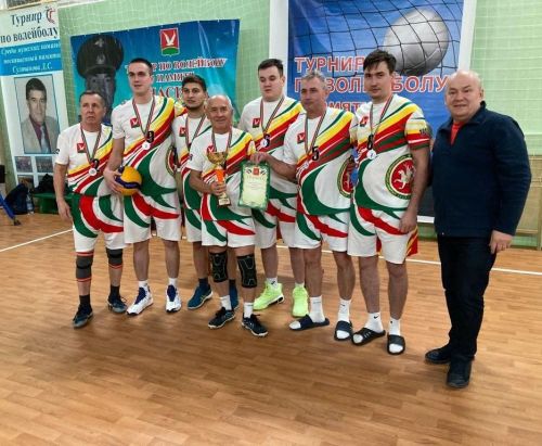 Азнакайда волейбол буенча турнир үтте