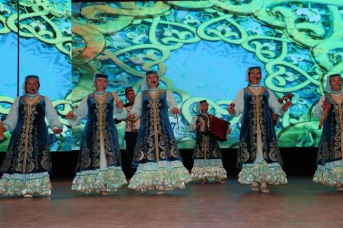 В Азнакаево население объединил День единства народов