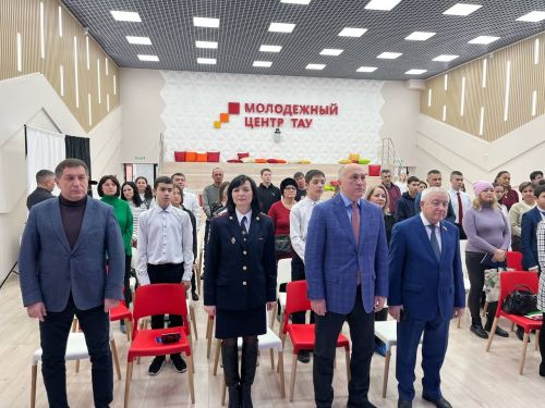 Юным азнакаевцам вручили паспорта