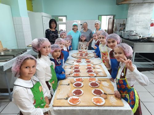Азнакай ресторанында мастер-класс үткәрелде