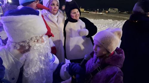 Азнакай шәһәренең Монолит микрорайонында чыршы бәйрәме гөрләде
