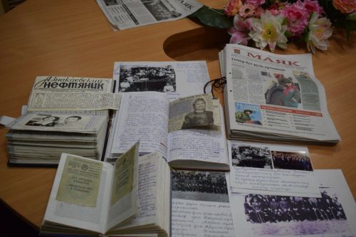 Чтобы не говорили, что не знают бабушек и дедушек