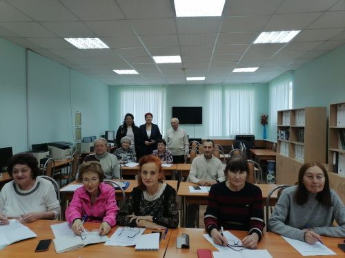 Старшее поколение  г.Азнакаево в «цифре»