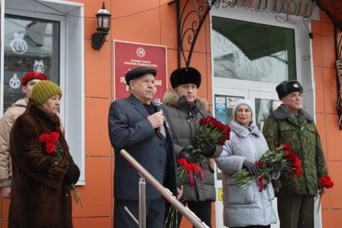 Герои остаются в сердцах
