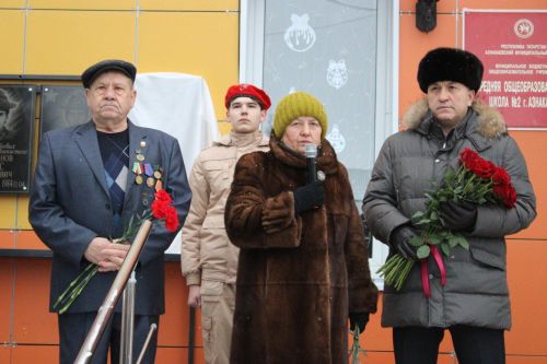 Герои остаются в сердцах