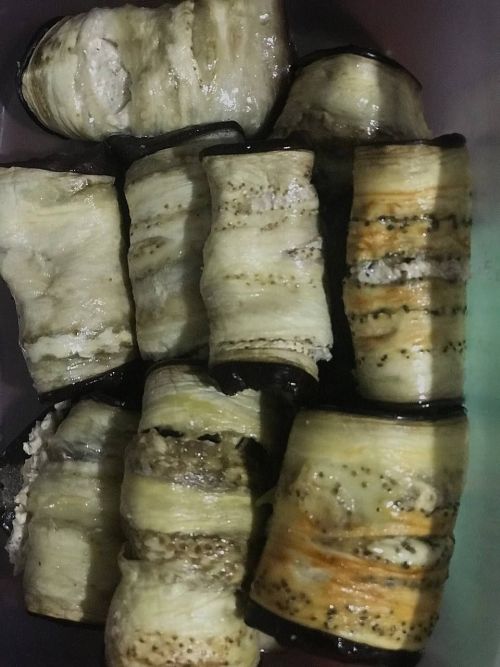 Рецепт рулетиков из баклажан с начинкой из грецкого ореха