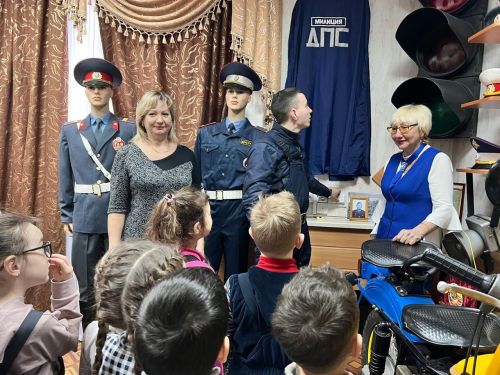 В Азнакаево дети изучают правила дорожного движения
