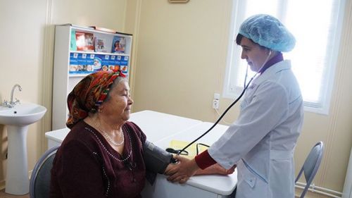 Азнакайда фельдшерлар көнен билгеләп үтәләр