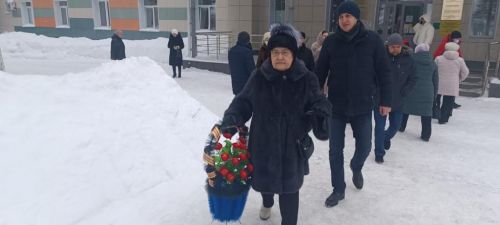 В Азнакаевской ЦРБ почтили память героев в честь Дня защитника Отечества