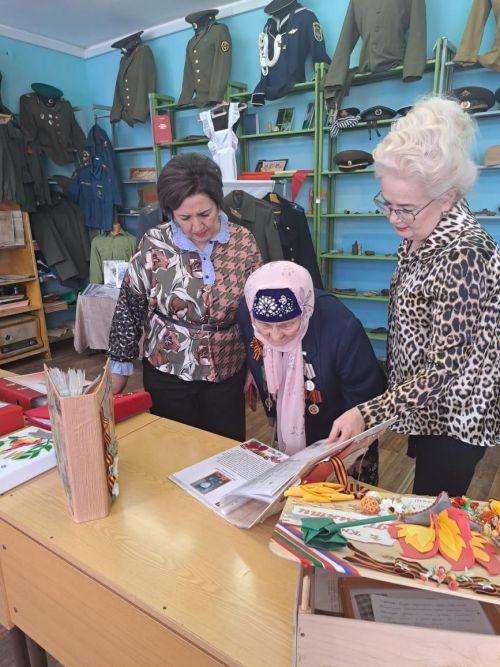 Азнакаевские 12-й и 6-й ТОСы провели Урок мужества