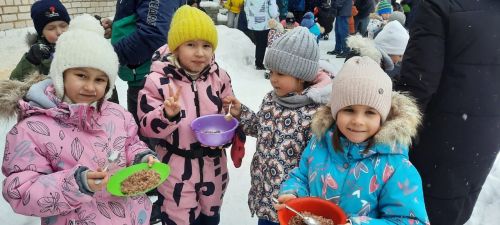 Азнакайда Ватан сакчыларын балалар бакчасыннан ук әзерлиләр
