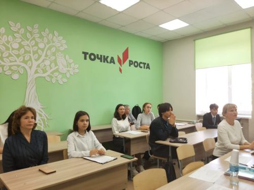 Азнакайда батырларыбызга багышланган республика конференциясе үтә
