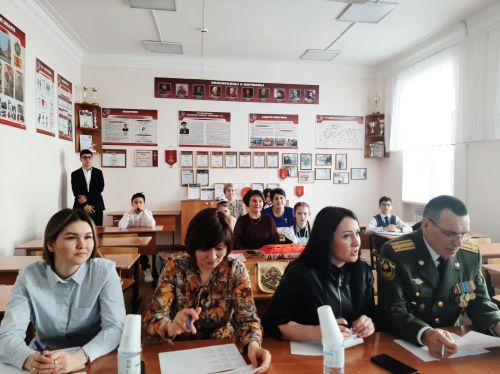 Азнакайда батырларыбызга багышланган республика конференциясе үтә