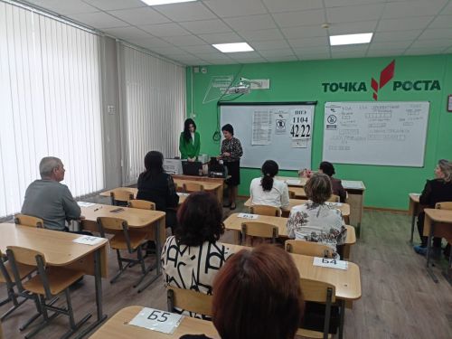 Азнакайда әти-әниләр имтихан тапшырдылар