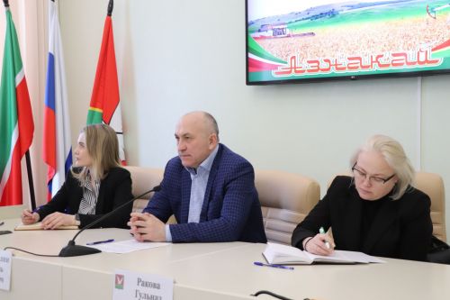 В Азнакаево прошла встреча с предпринимателями  района