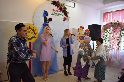 В Азнакаевском доме-интернате прошёл весенний новый год-Науруз