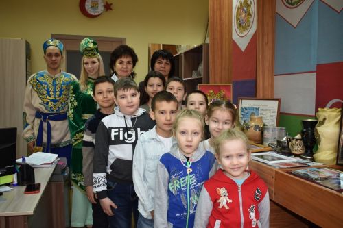 Азнакаевские дети желанные гости в Доме Дружбы