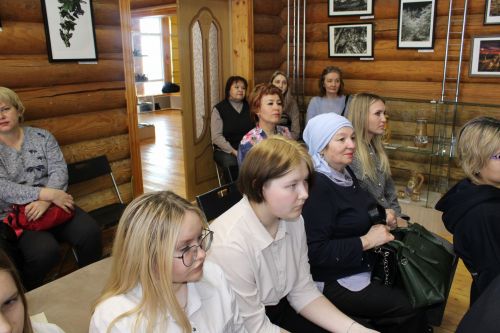 В Азнакаевском краеведческом музее объединились стихии земли, воды, огня и воздуха