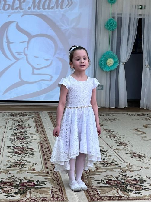 Азнакай балалар бакчаларында бәйрәмнәр гөрли