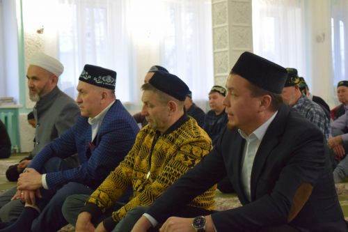 Глава Азнакаевского района провел благотворительный ужин разговения ифтар