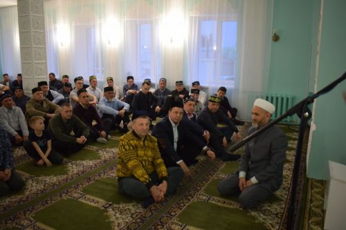 Глава Азнакаевского района провел благотворительный ужин разговения ифтар