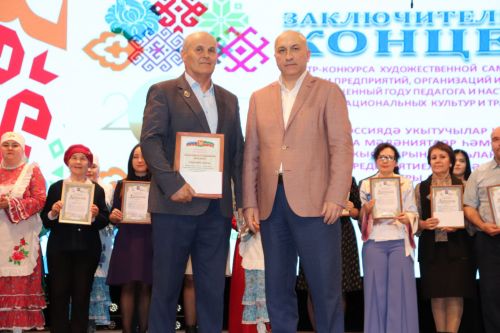 Художественная самодеятельность Азнакаево засияла яркими звездами
