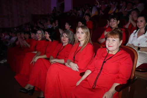 Художественная самодеятельность Азнакаево засияла яркими звездами
