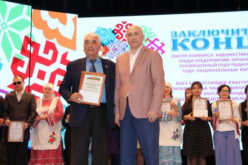 Художественная самодеятельность Азнакаево засияла яркими звездами