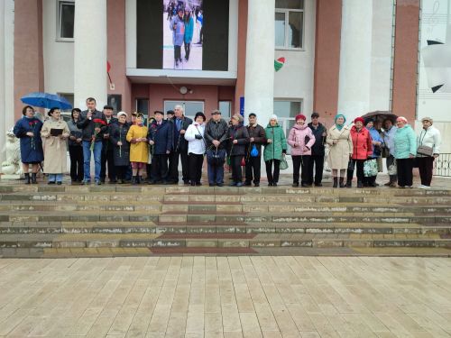 В Азнакаево почтили память Владимира Ленина