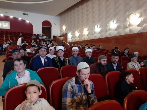 Азнакайга илебез төбәкләреннән иң оста Коръән укучылар җыелды