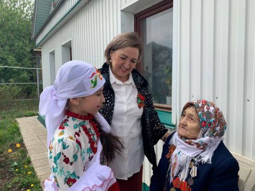 Концерт в подарок труженикам тыла