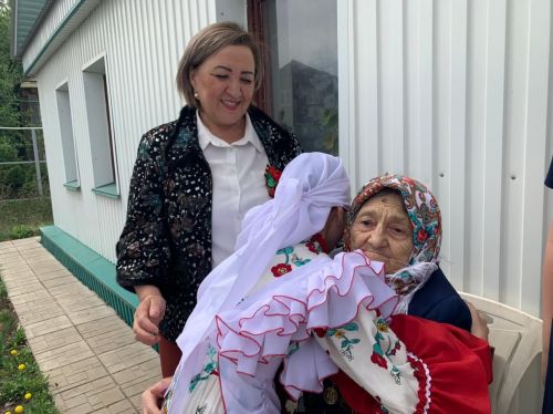 Концерт в подарок труженикам тыла