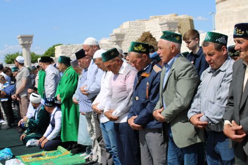 Азнакаевцы приняли участие в «Изге Болгар жыены»