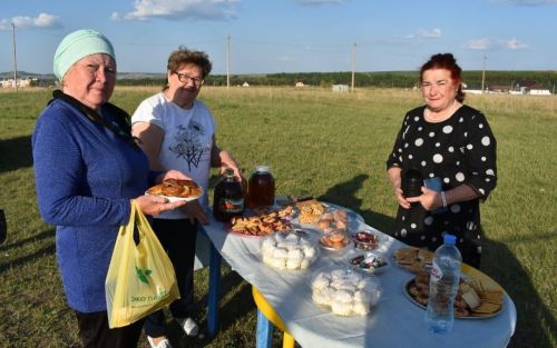 Монолит микрорайонында Күршеләр көнен бәйрәм иттеләр