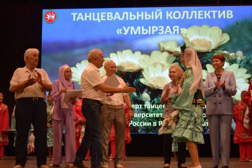 В Азнакаево университетом третьего возраста создана танцевальная группа “Умырзая”
