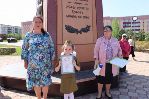 В Азнакаево звучали строевые песни юных солдат