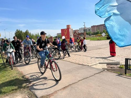 В Азнакаево состоялся велопробег Посвящённый Дню Победы