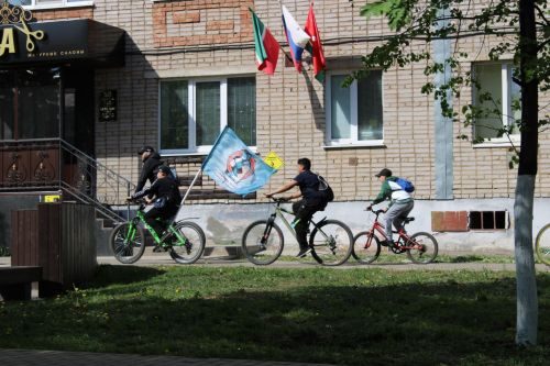 В Азнакаево состоялся велопробег Посвящённый Дню Победы