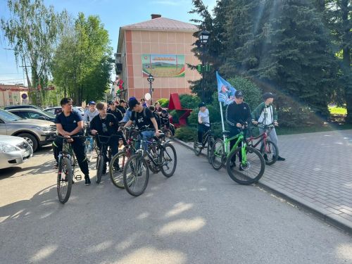 В Азнакаево состоялся велопробег Посвящённый Дню Победы