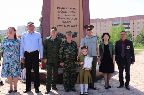 В Азнакаево звучали строевые песни юных солдат