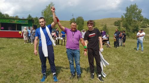 На Сабантуе в селе Алькеево чествовали учителей