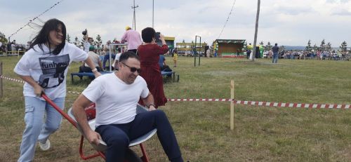 В селе Тумутук прошел Сабантуй