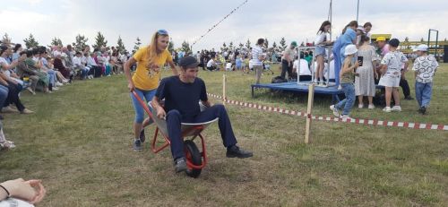 В селе Тумутук прошел Сабантуй