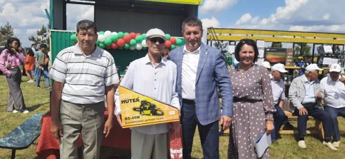 В селе Тумутук прошел Сабантуй